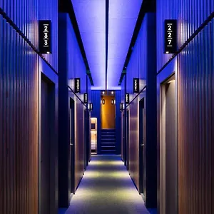 2* Hotel kapsułowy Cab20